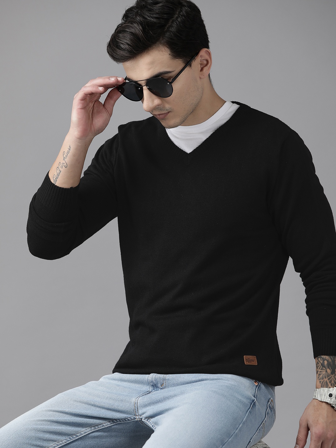 

The Roadster Lifestyle Co. V-Neck Acrylic Pullover, Black