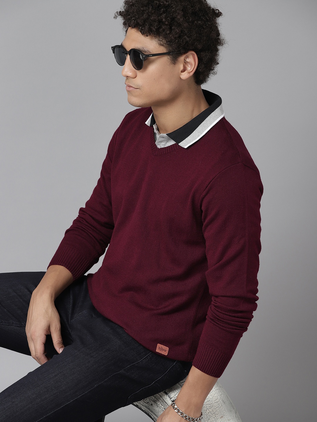 

The Roadster Lifestyle Co. V-Neck Long Sleeves Acrylic Pullover, Maroon