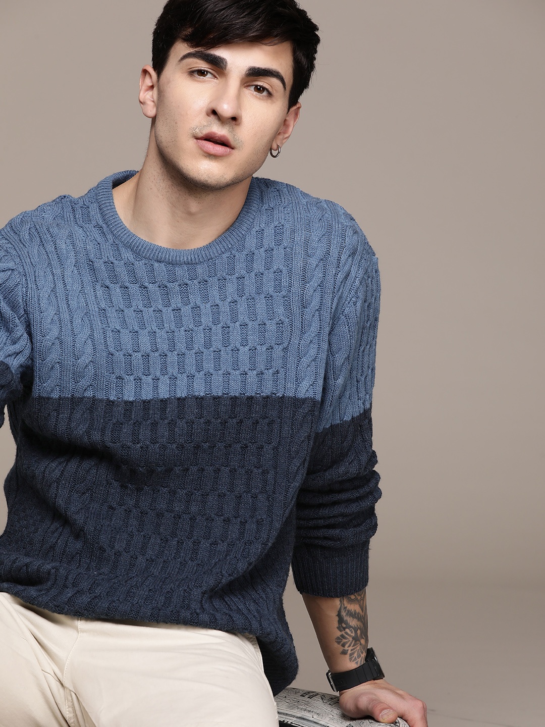 

The Roadster Lifestyle Co. Acrylic Cable Knit Colourblocked Pullover, Blue