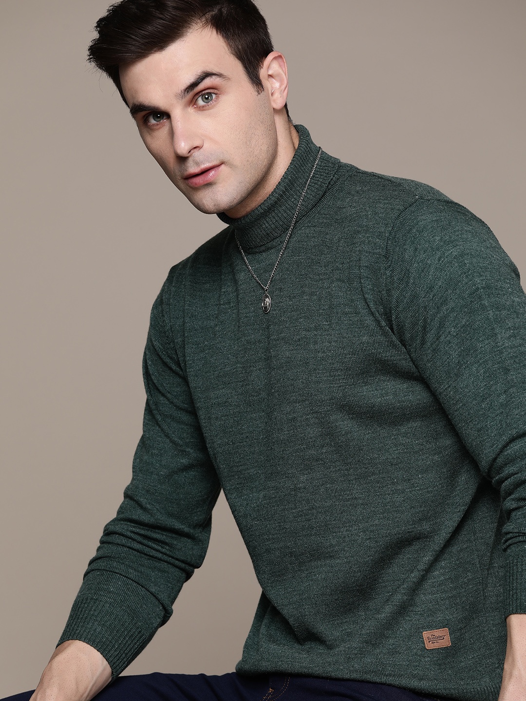 

The Roadster Lifestyle Co. Acrylic Solid Pullover, Green