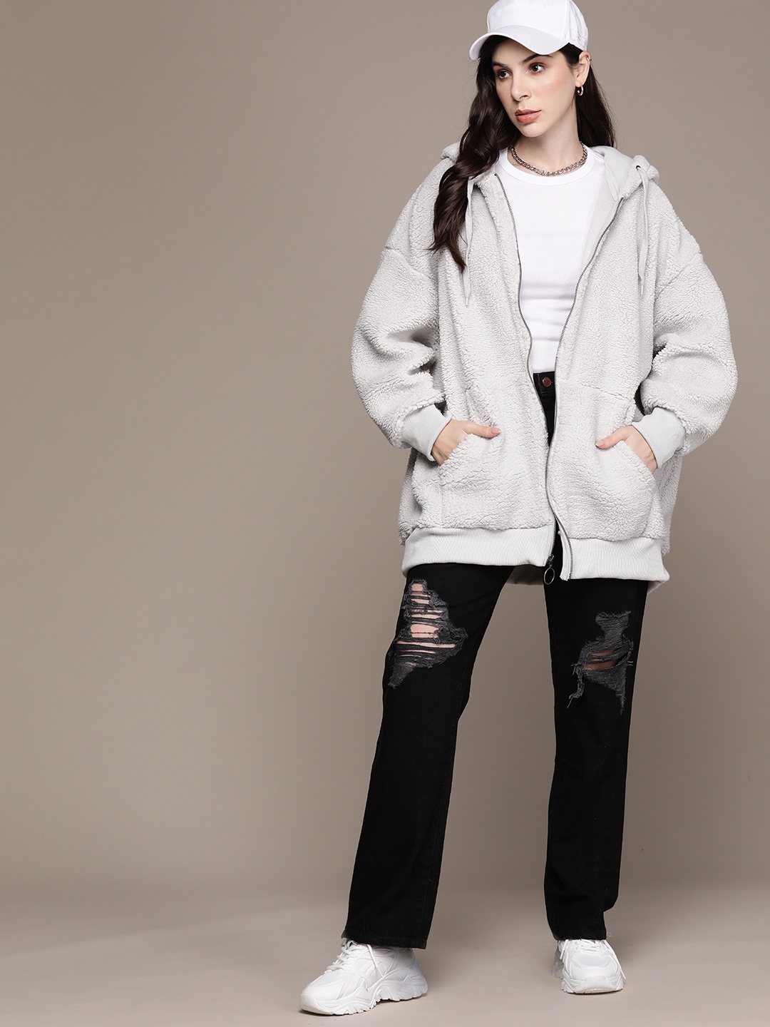 

The Roadster Lifestyle Co. Solid Drop-Shoulder Sleeves Oversized Hooded Sherpa Sweatshirt, Grey