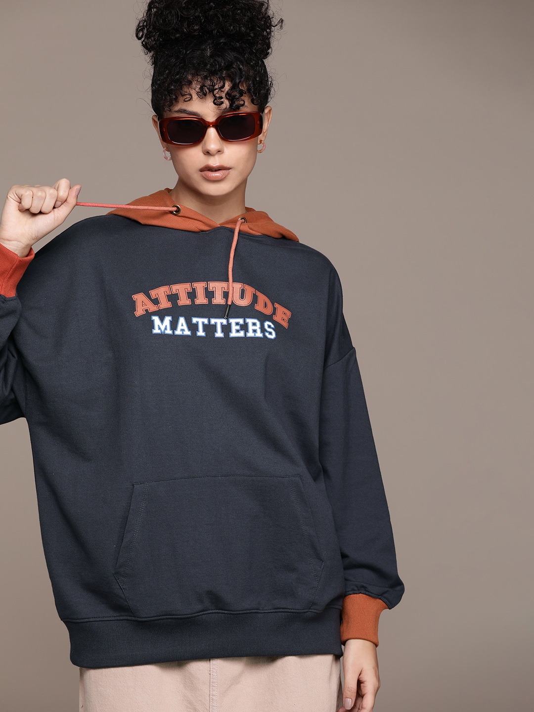 

The Roadster Lifestyle Co. Printed Hooded Oversized Sweatshirt, Navy blue