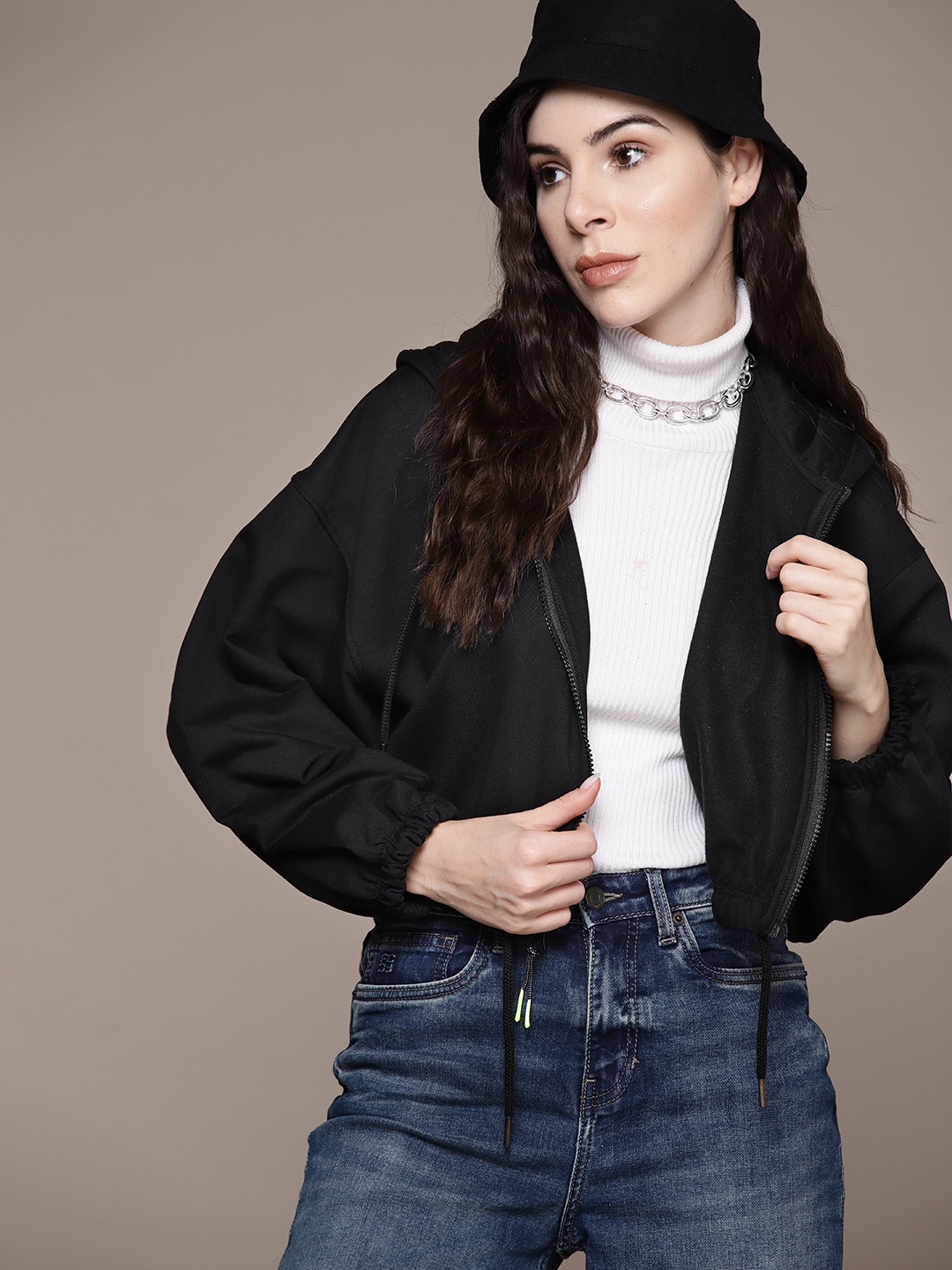 

The Roadster Lifestyle Co. Hooded Oversized Crop Sweatshirt, Black