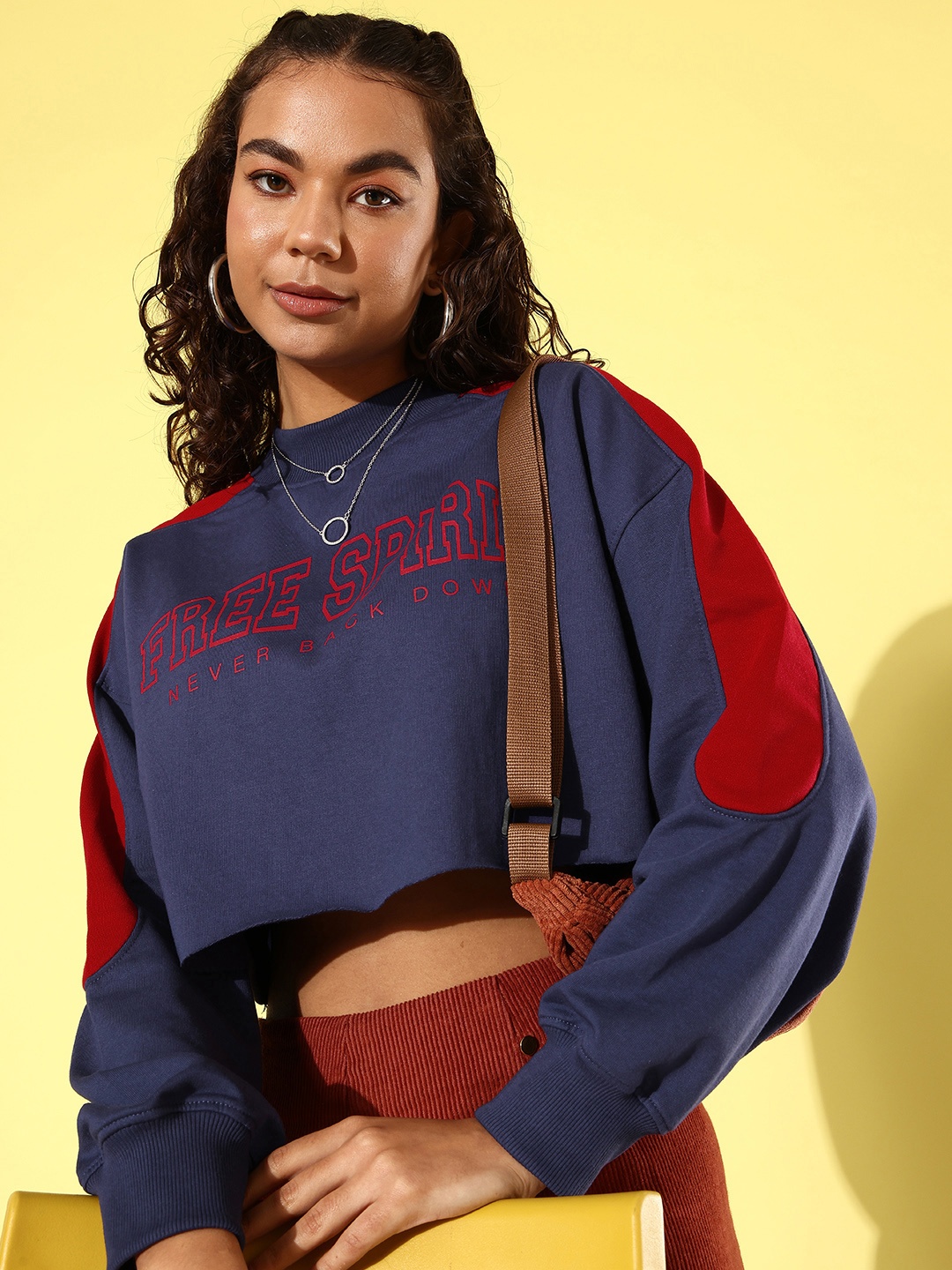 

The Roadster Life Co. Typography Printed Crop Sweatshirt, Navy blue