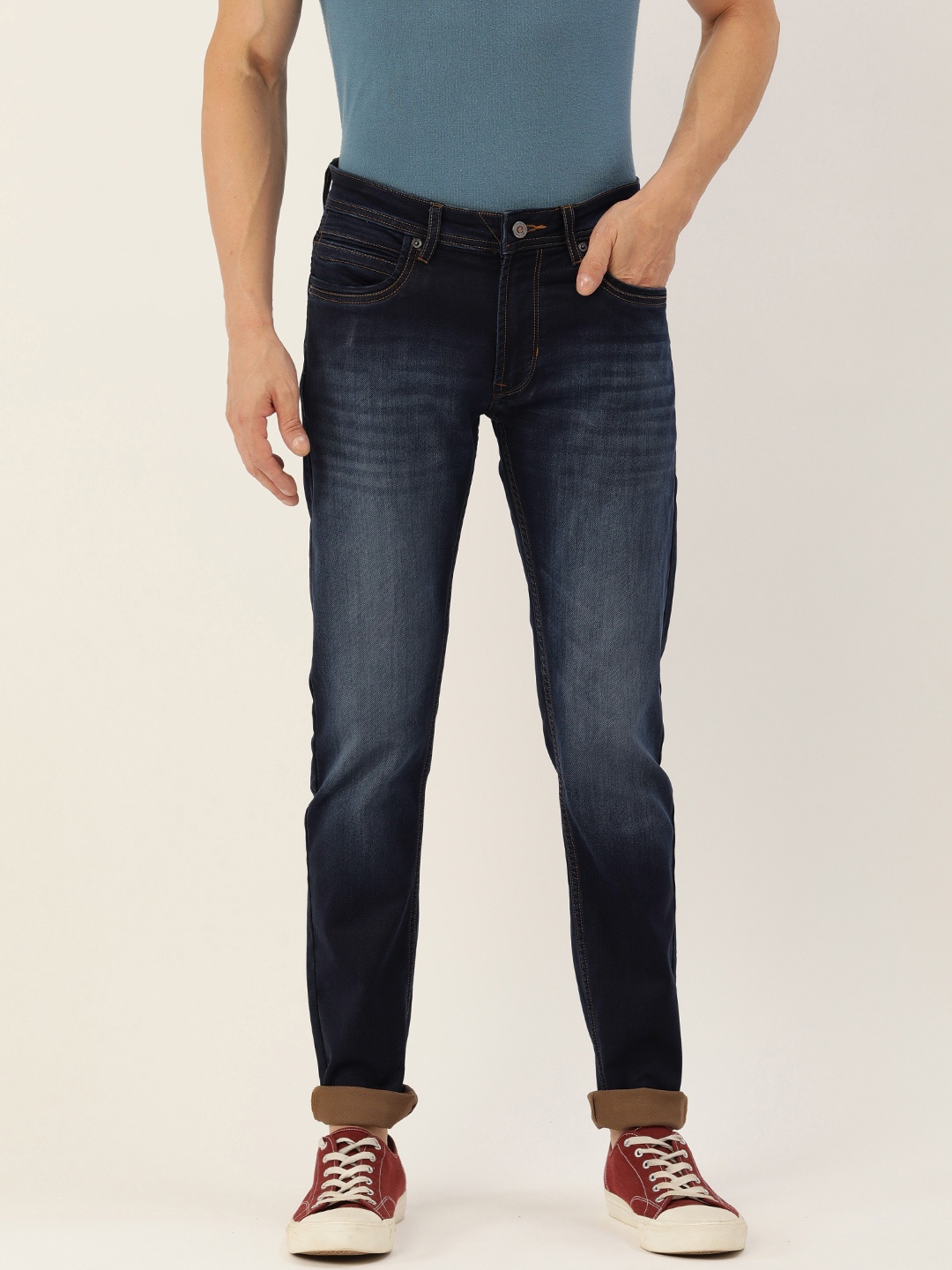

Peter England Casuals Men Slim Fit Light Fade Stretchable Jeans, Navy blue