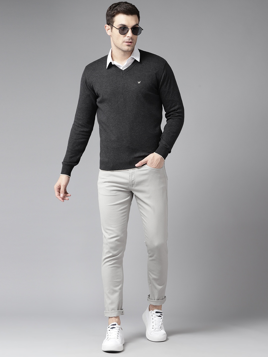 

Blackberrys V-Neck Long Sleeves Regular Pullover, Black