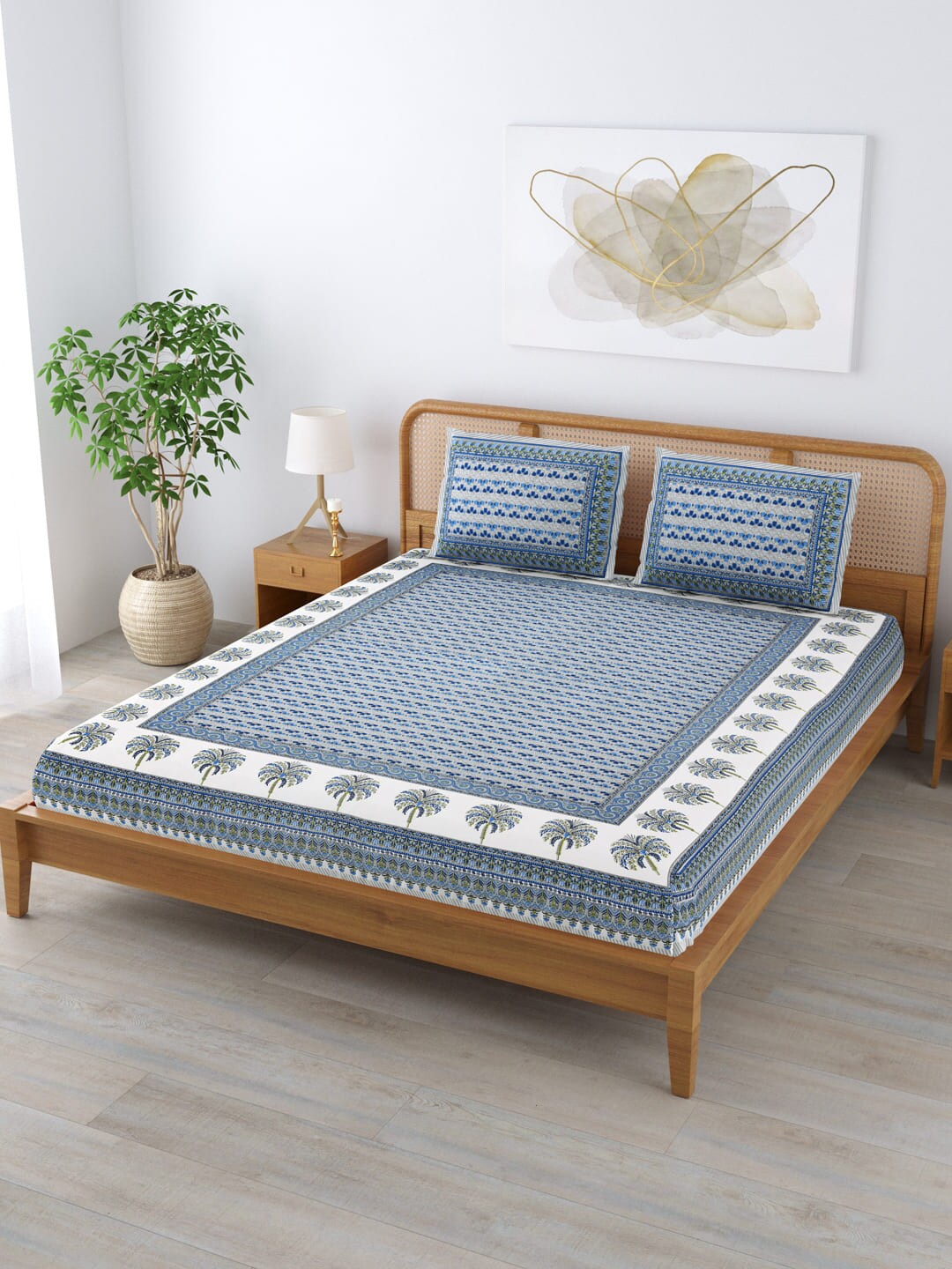 

Clasiko Blue & White Ethnic Motifs Cotton 210 TC King Bedsheet With 2 Pillow Covers