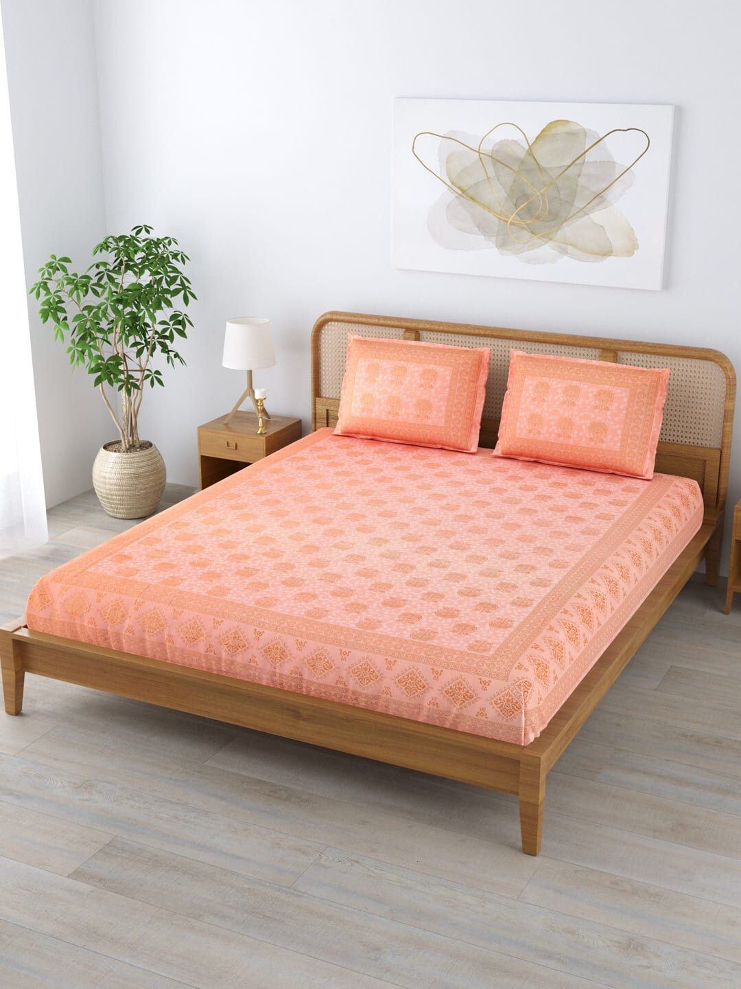 

Clasiko Peach-Coloured Ethnic Motifs 250 TC Cotton King Bedsheet & 2 Pillow Covers