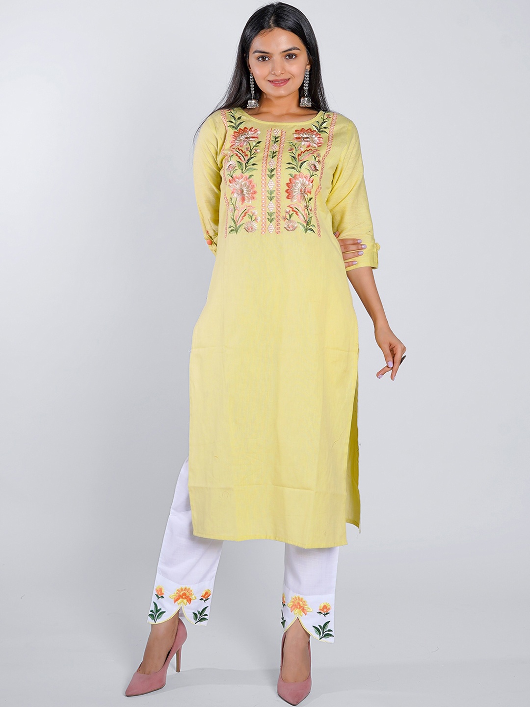 

WOMEN VILLAGE Floral Embroidered Thread Work Pure Cotton Kurta with Trousers, Yellow