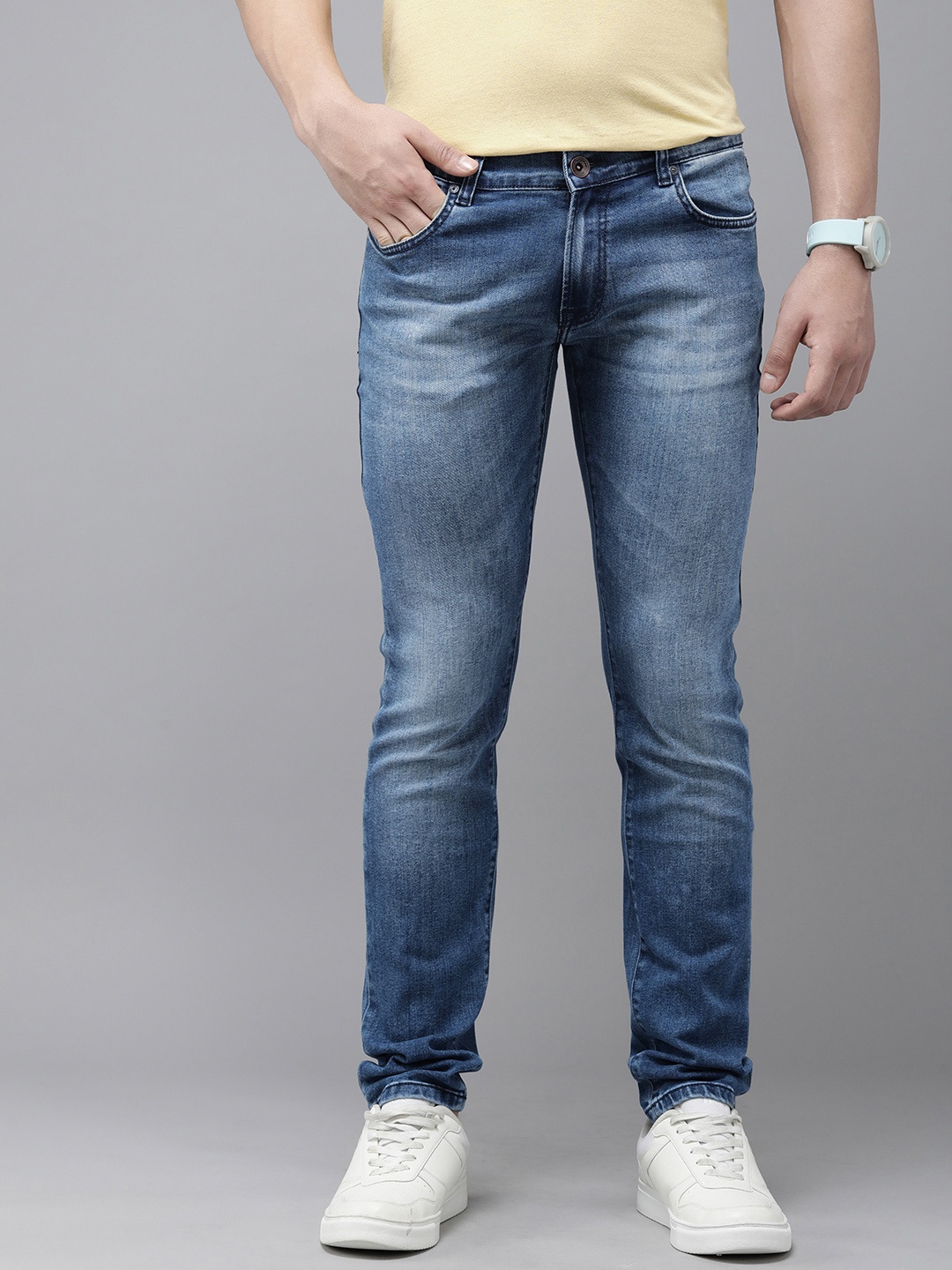 

Pepe Jeans Men Low Rise Heavy Fade Stretchable Jeans, Blue