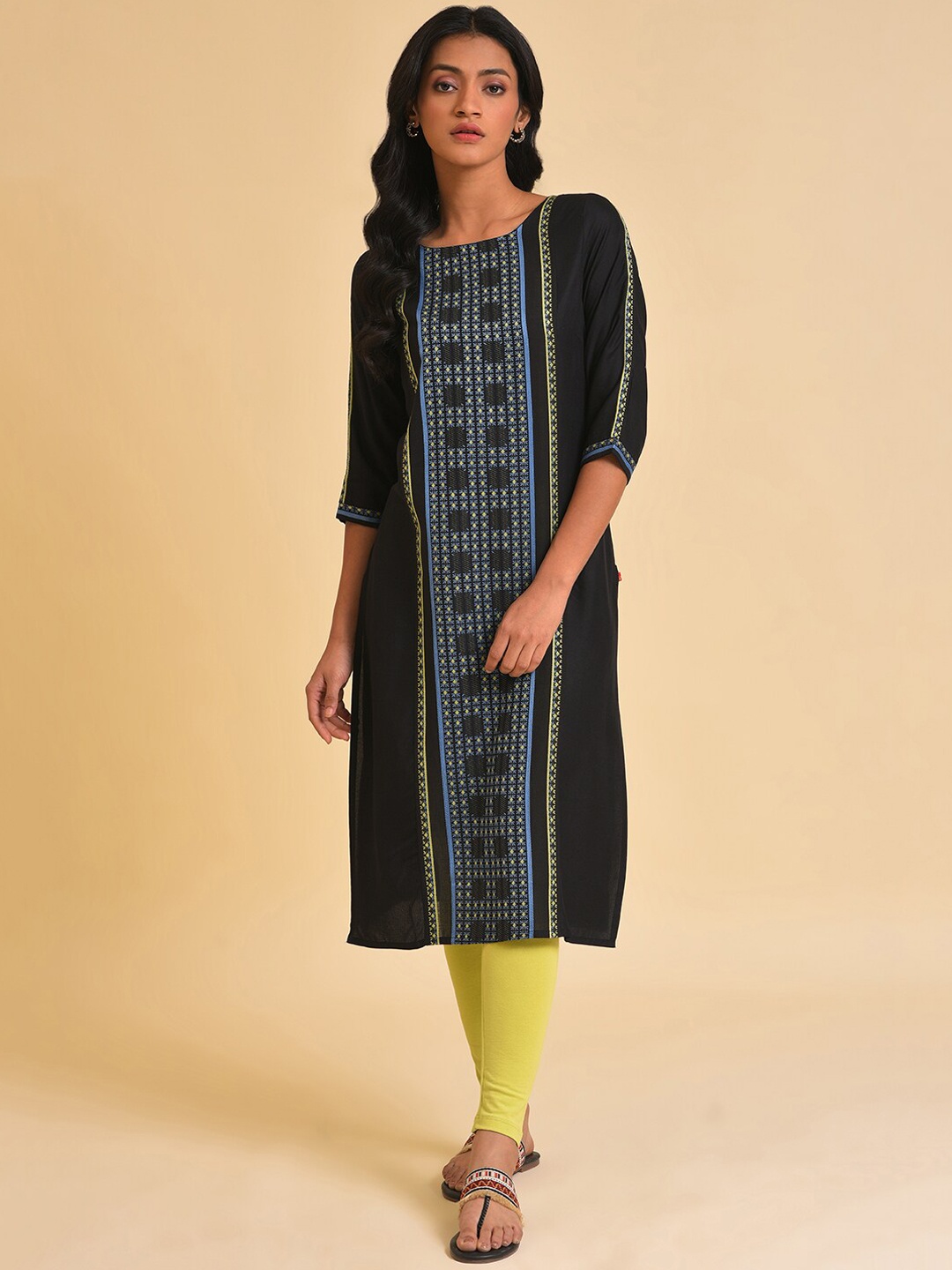 

W Black Woven Design Regular Kurta with Leggings
