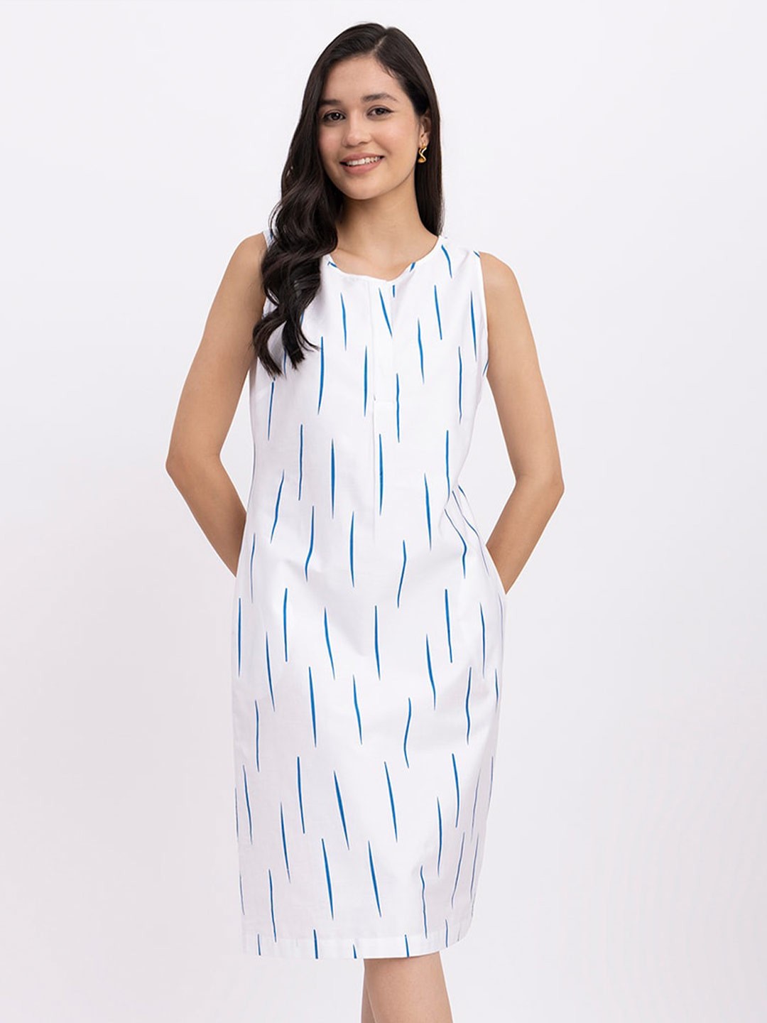 

FableStreet Print Formal Sheath Dress, White