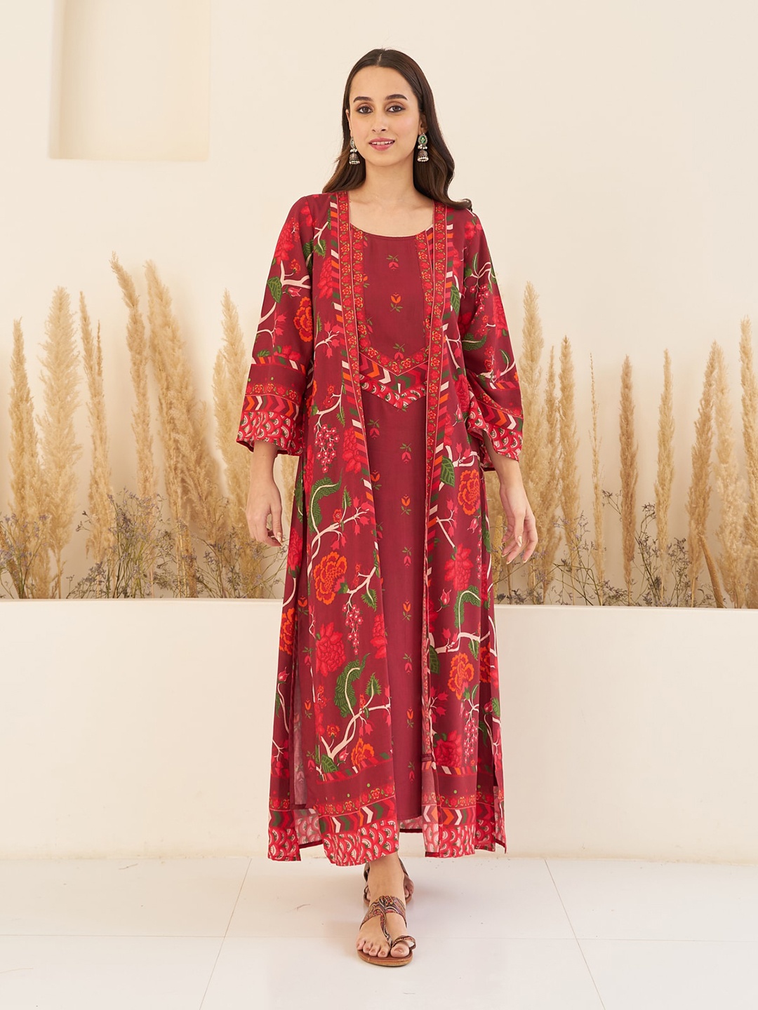 

Rustorange Floral Printed Shoulder Strap A-Line Maxi Ethnic Dress With Long Shrug, Maroon