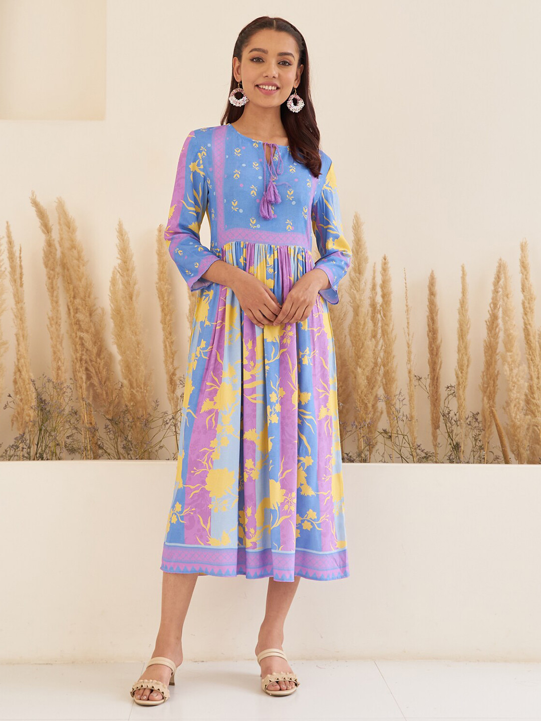 

Rustorange Floral Printed Colourblocked A-Line Midi Ethnic Dress, Blue