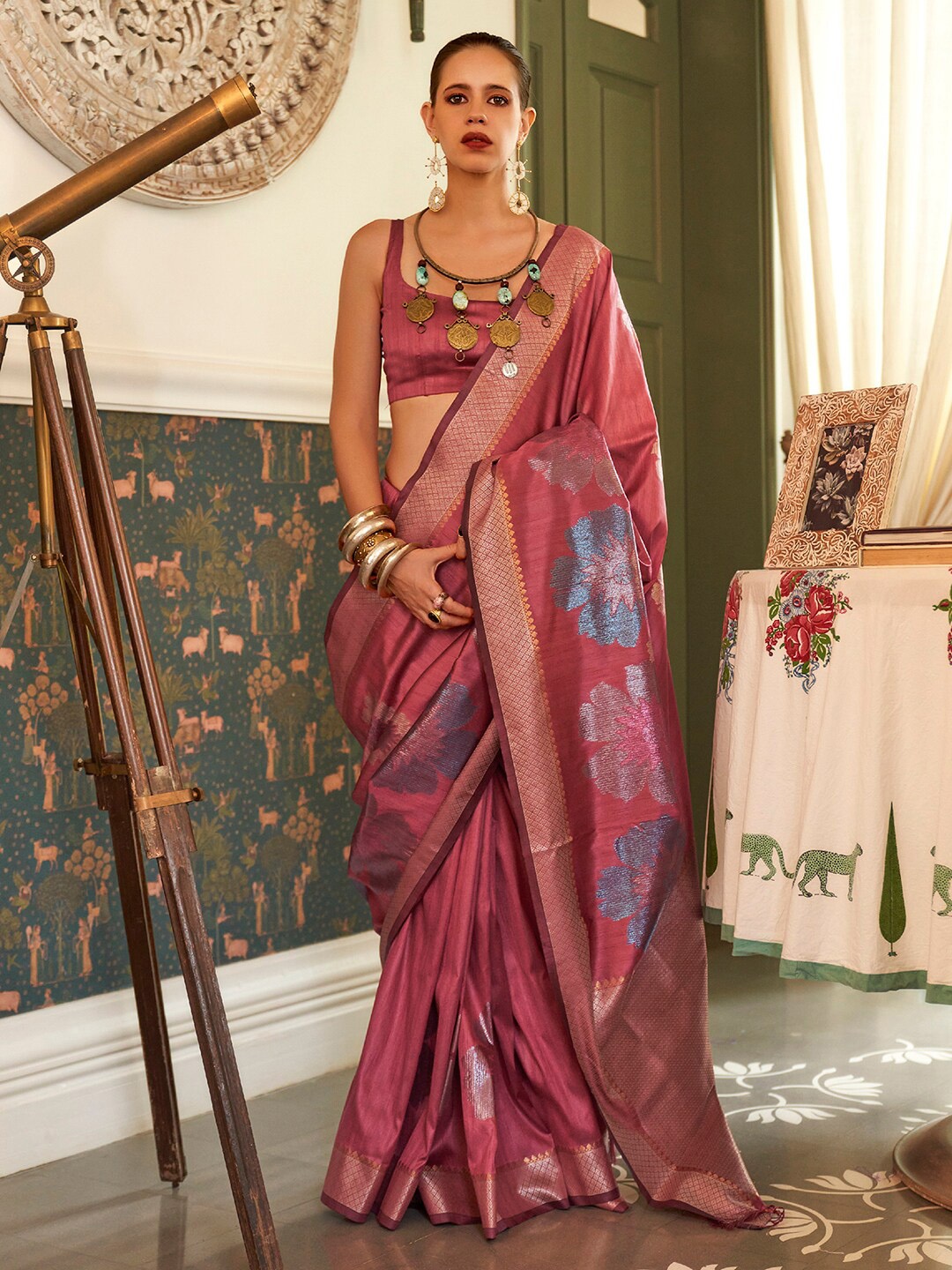 

Saree mall Pink & Blue Floral Woven Design Zari Banarasi Sarees