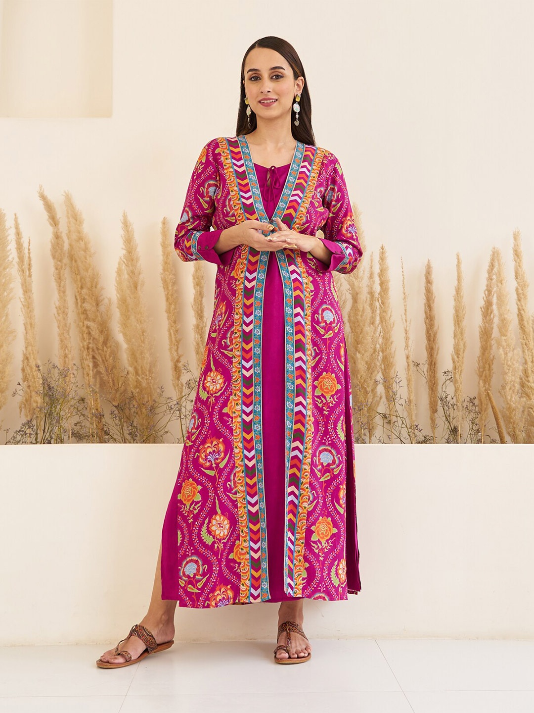 

Rustorange Floral Printed A-Line Maxi Ethnic Dress With Long Shrug, Magenta