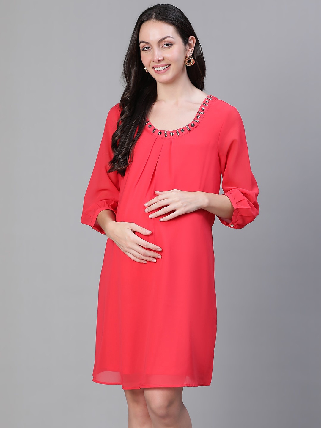 

Oxolloxo Round Neck Embellished Crepe Maternity A-Line Dress, Red