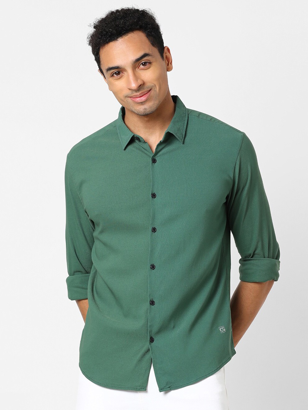 

Campus Sutra Green Classic Spread Collar Cotton Casual Shirt