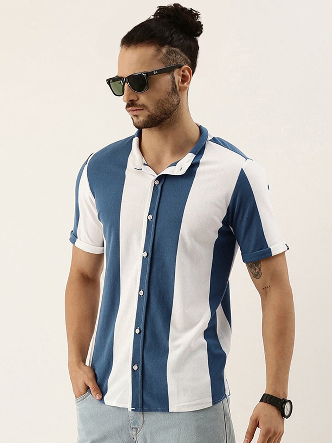 

Campus Sutra Navy Blue & White Striped Classic Cotton Shirt