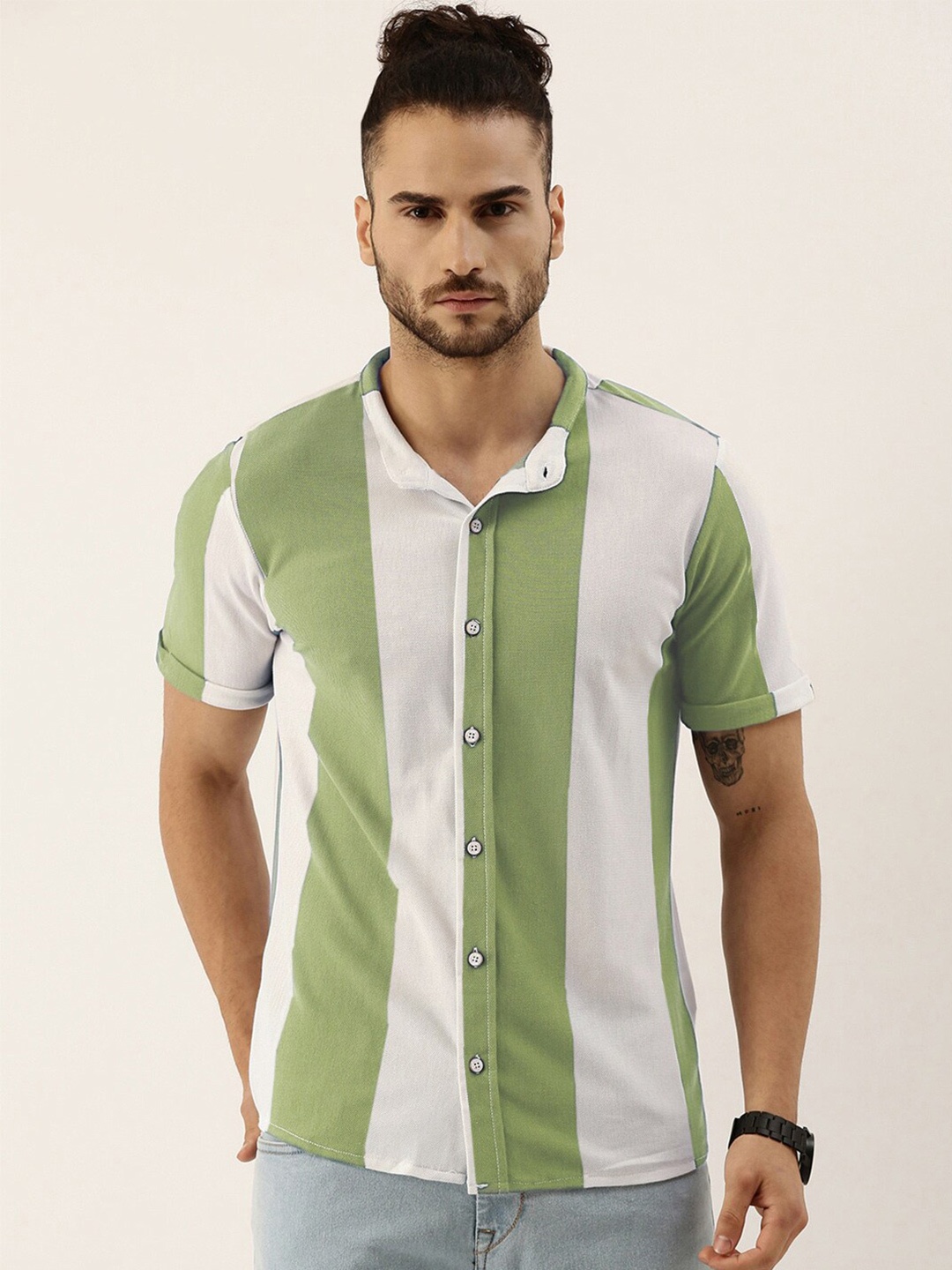

Campus Sutra Classic Vertical Striped Cotton Shirt, White