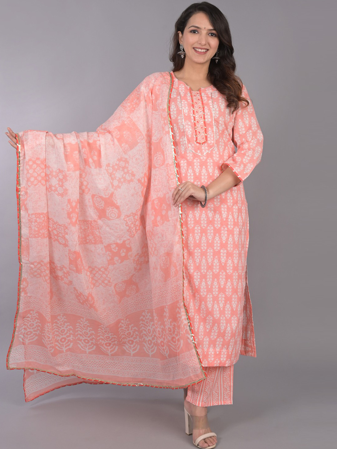 

Do Dhaage Ethnic Motifs Printed Pure Cotton Kurta With Trousers & Dupatta, Peach