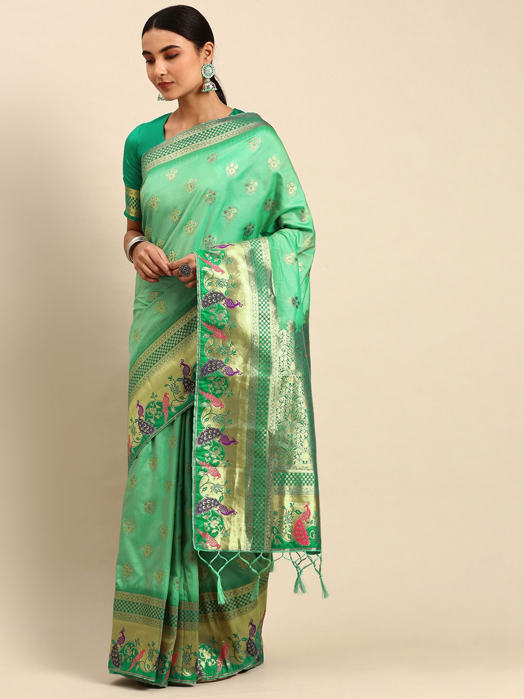 

elora Ethnic Motif Art Silk Banarasi Zari Saree With Blouse Piece, Green