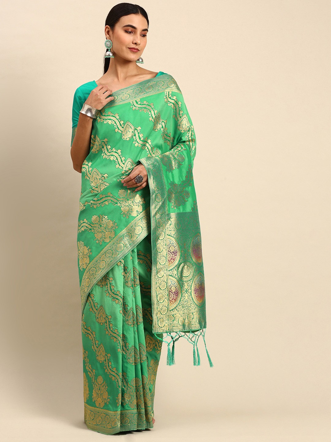 

elora Ethnic Motif Art Silk Banarasi Zari Saree With Blouse Piece, Green