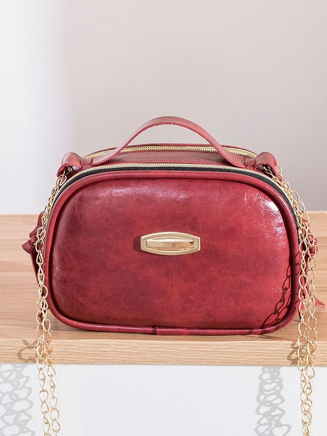 

Diva Dale PU Structured Sling Bag, Red