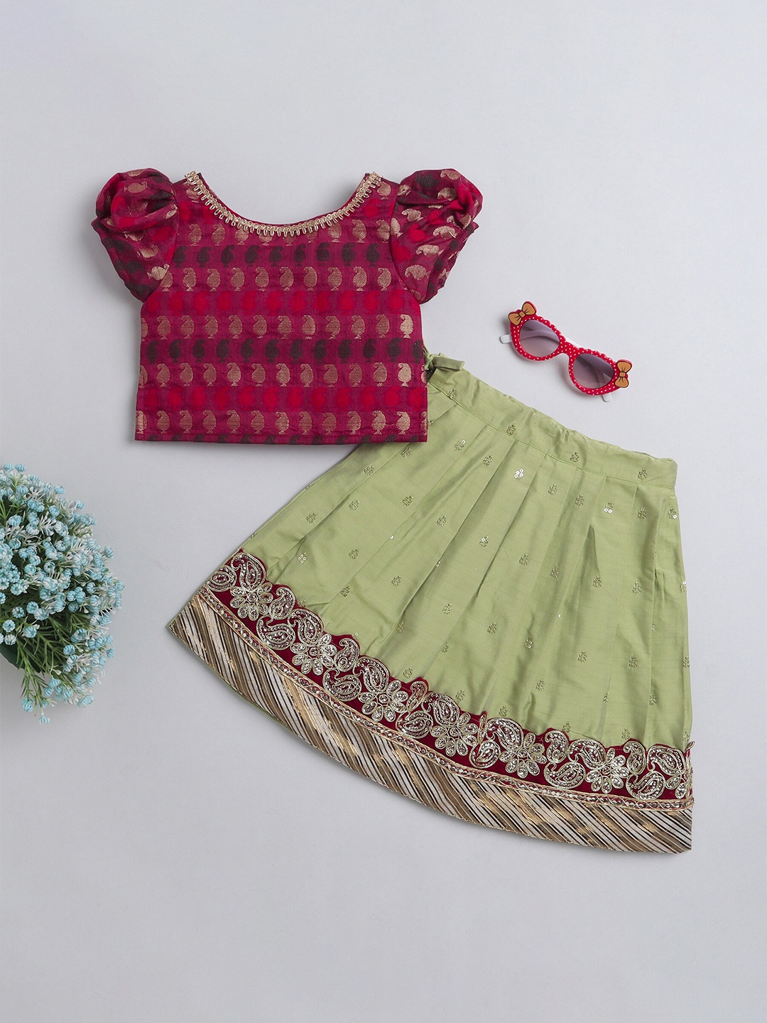 

MANY FROCKS & Girls Sequin Embroidered Lehenga With Blouse, Green