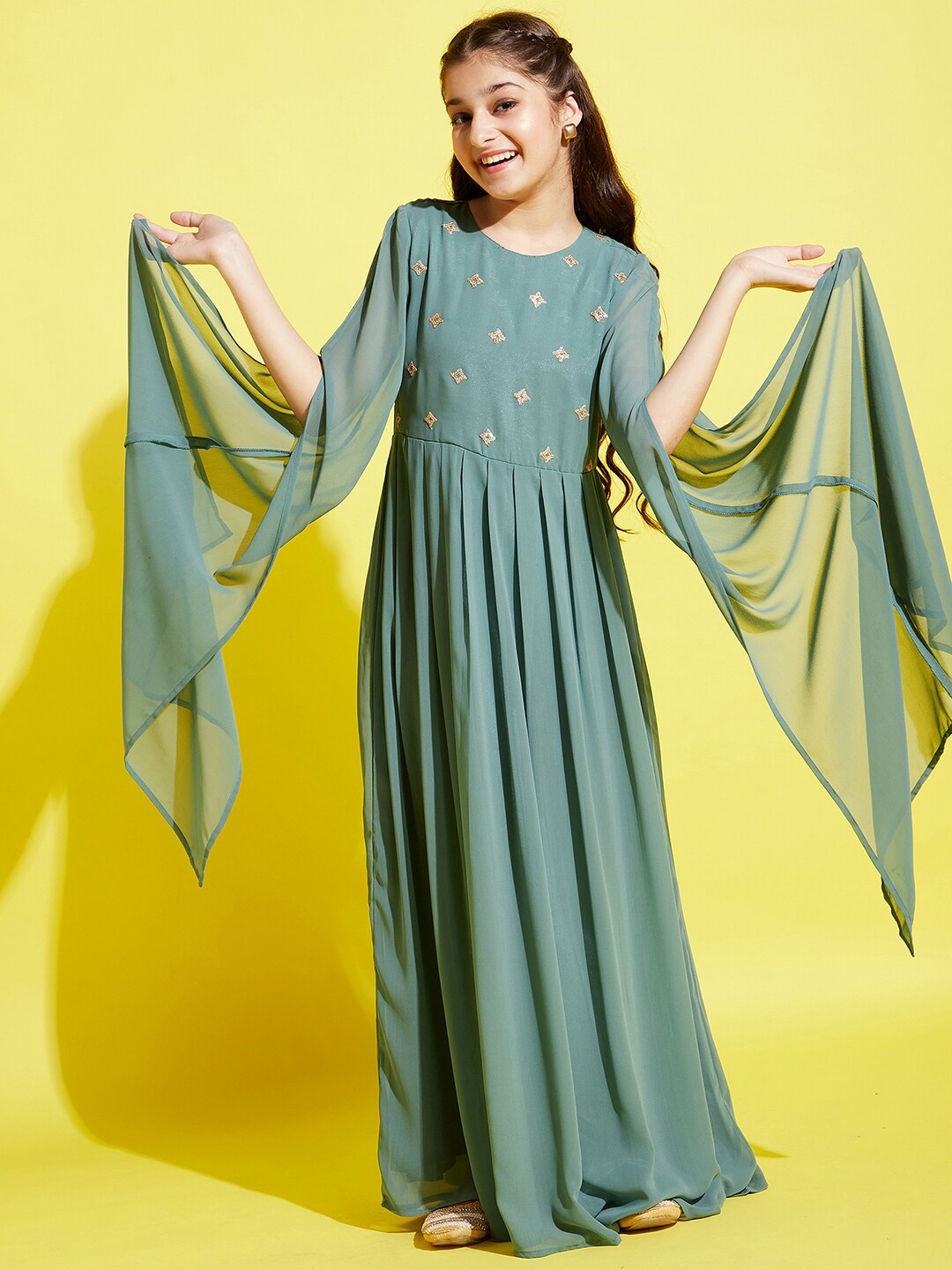 

Cherry & Jerry Sea Green Slit Sleeve Georgette Maxi Dress