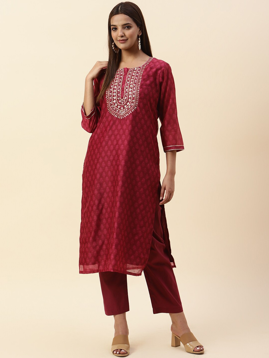 

Meena Bazaar Ethnic Motifs Printed Zari Chanderi Silk Kurta with Trousers, Maroon