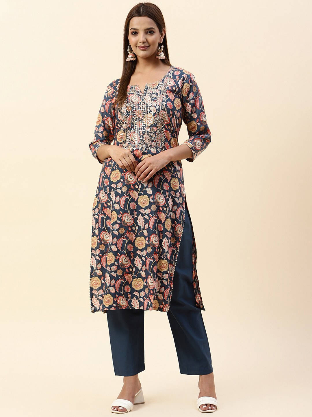 

Meena Bazaar Floral Printed Kurta With Trousers, Blue