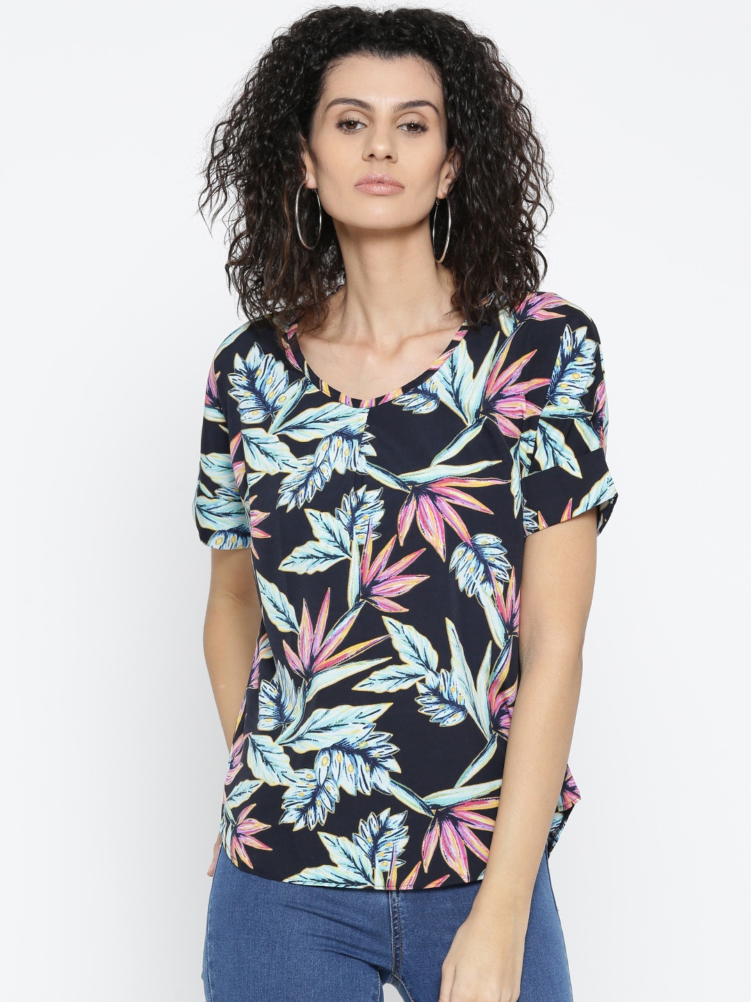 

Style Quotient Women Black Printed Top