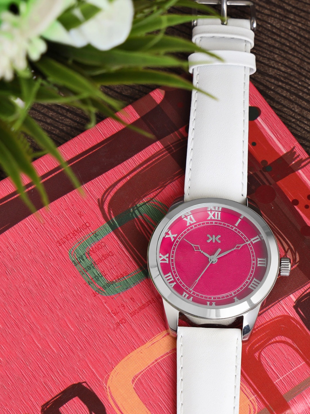 

Killer Women Brass Dial & Leather Textured Strap Analogue Watch KLW524B, Pink