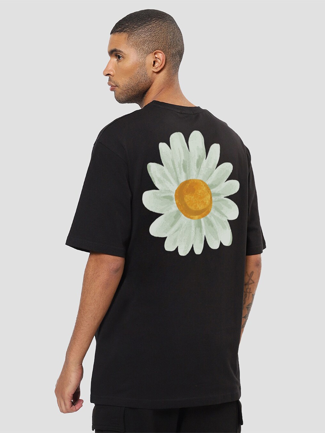 

Mad Over Print Floral Printed Drop-Shoulder Cotton Oversized T-shirt, Black