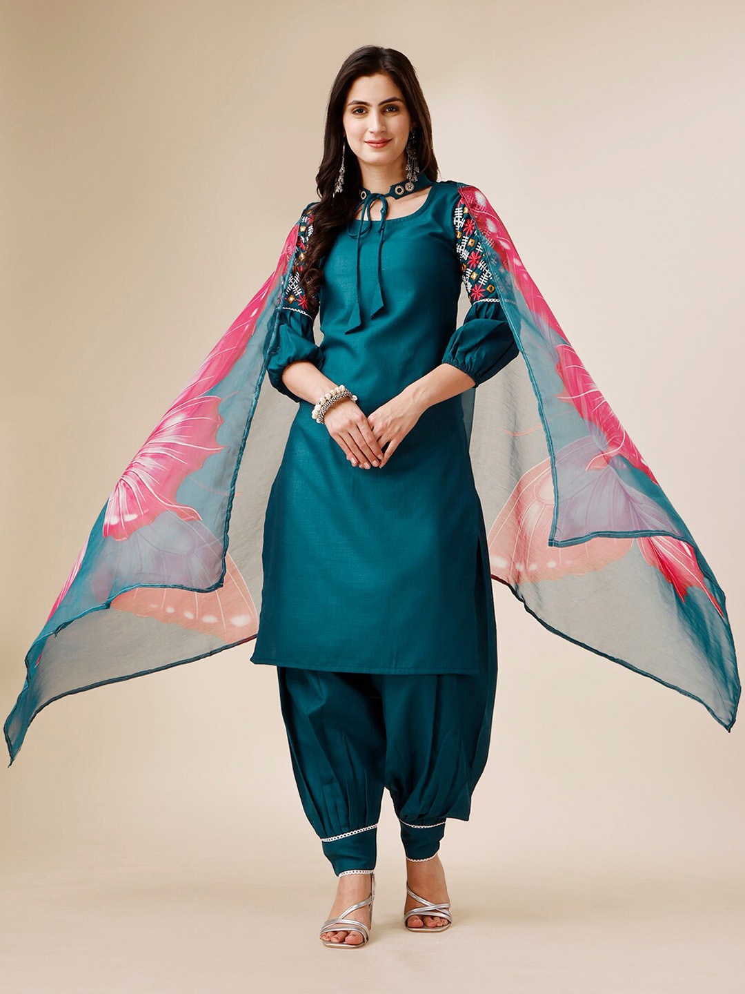 

Sangria Teal & Red Embroidered Puff Sleeves Mirror Work Kurta With Salwar & Dupatta