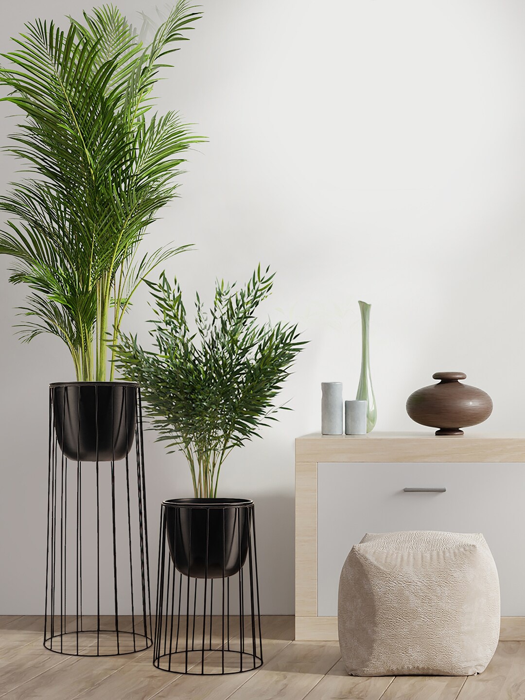 

green girgit Black 2 Pieces Jali Framed Planter Stands