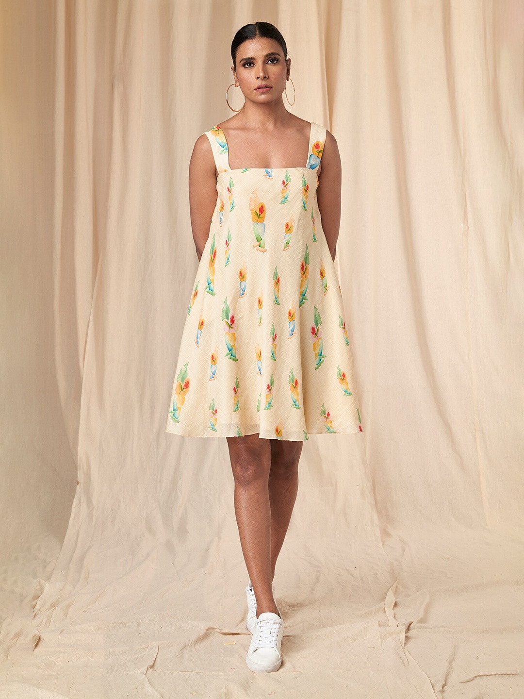 

Masaba Floral Printed Shoulder Strap Linen A-Line Dress, Off white