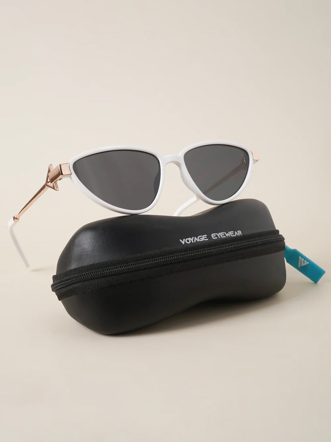 

Voyage Lens & Cateye Sunglasses With UV Protected Lens LH066MG3984, Black