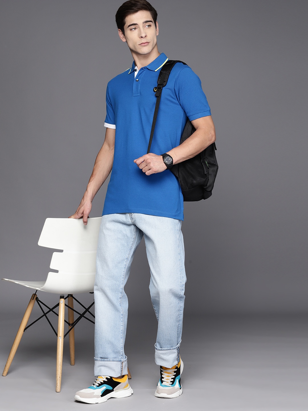 

Allen Solly Solid Polo Collar T-Shirt, Blue