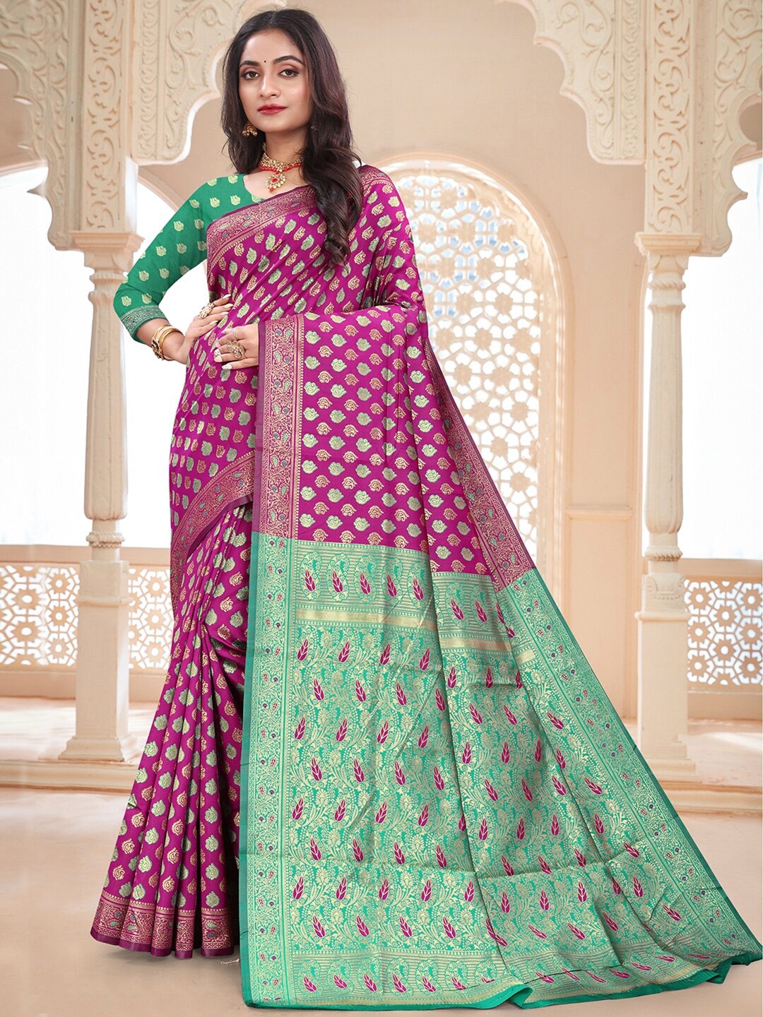 

Pisara Ethnic Motifs Woven Design Zari Silk Cotton Saree, Purple