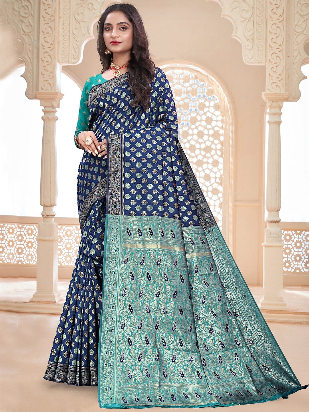 

Pisara Ethnic Motifs Woven Design Zari Silk Cotton Saree, Navy blue