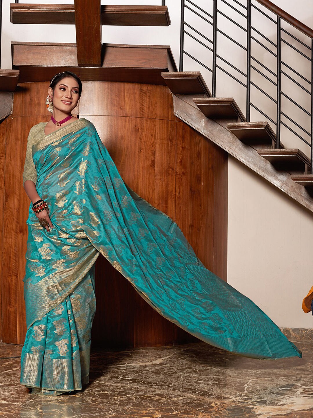 

Pisara Ethnic Motifs Woven Design Zari Organza Saree, Turquoise blue