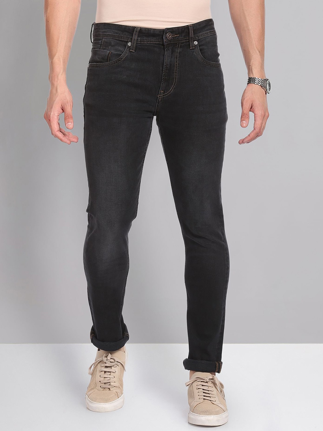 

AD By Arvind Men Slim Fit Light Fade Jeans, Black
