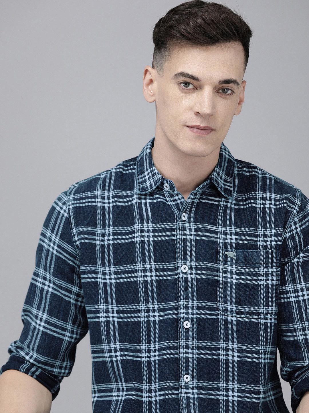 

THE BEAR HOUSE Men Slim Fit Tartan Checked Pure Cotton Casual Shirt, Navy blue