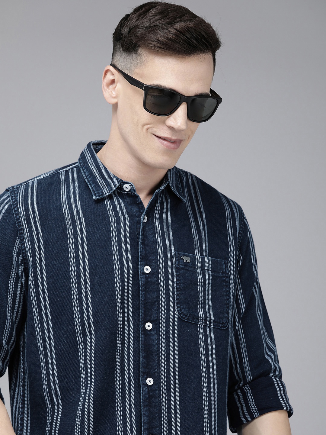 

THE BEAR HOUSE Men Slim Fit Striped Pure Cotton Casual Shirt, Navy blue