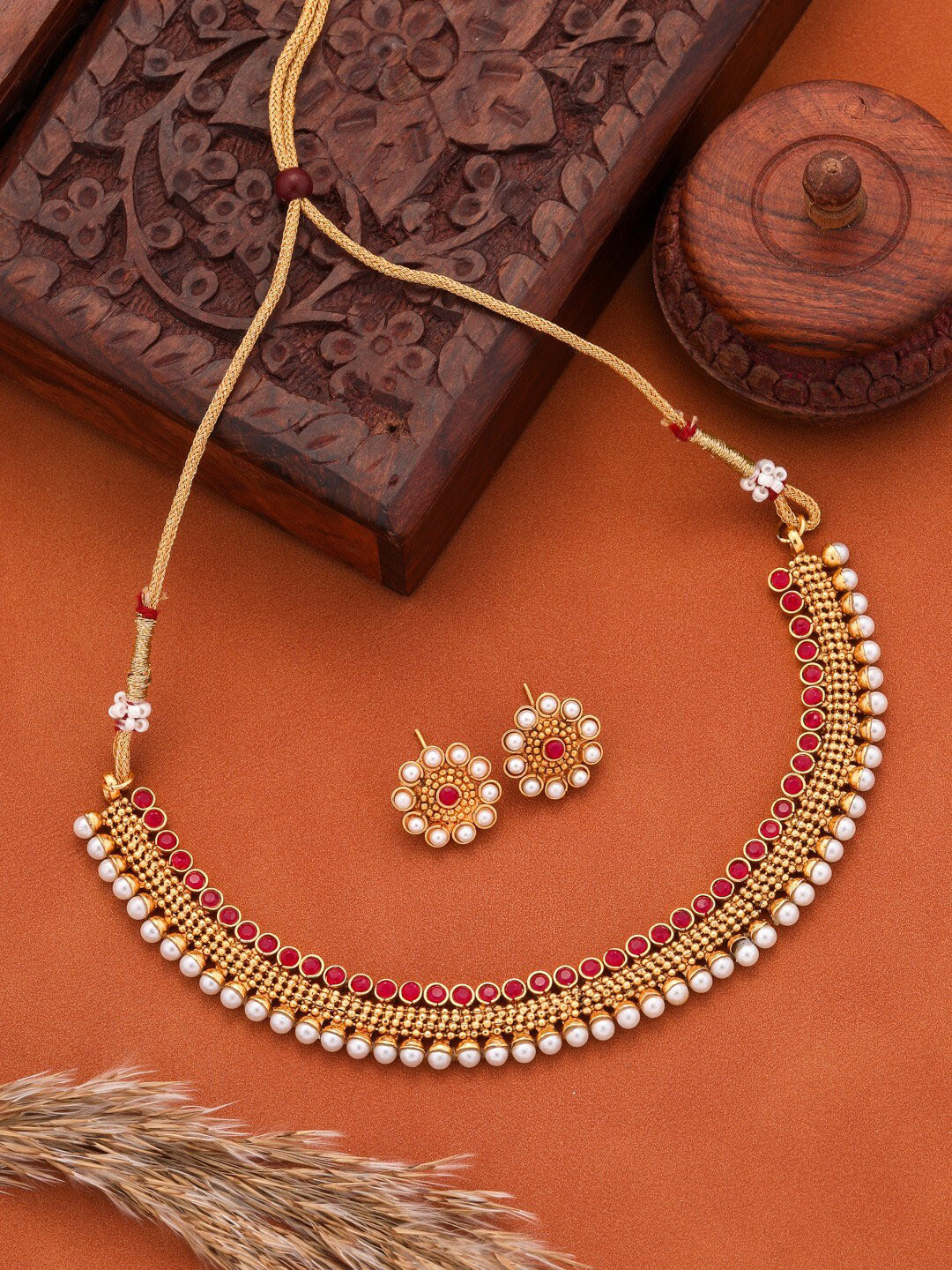 

Vita Bella Gold-Plated Stone Studded & Beaded Necklace & Earrings