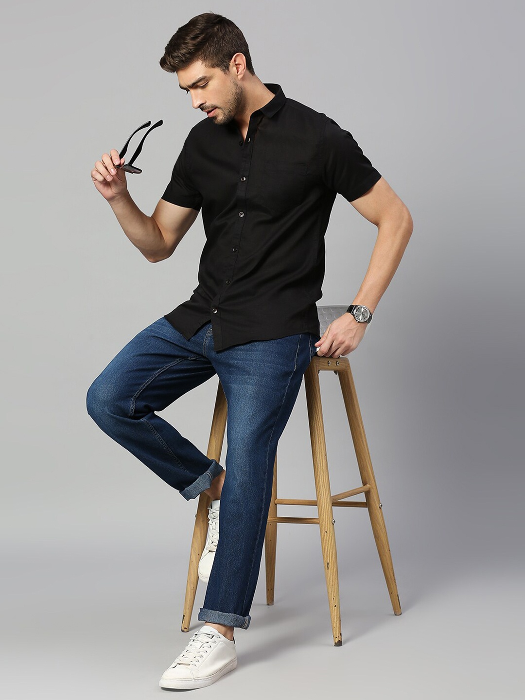 

Mast & Harbour Black Classic Slim Fit Cotton Linen Casual Shirt