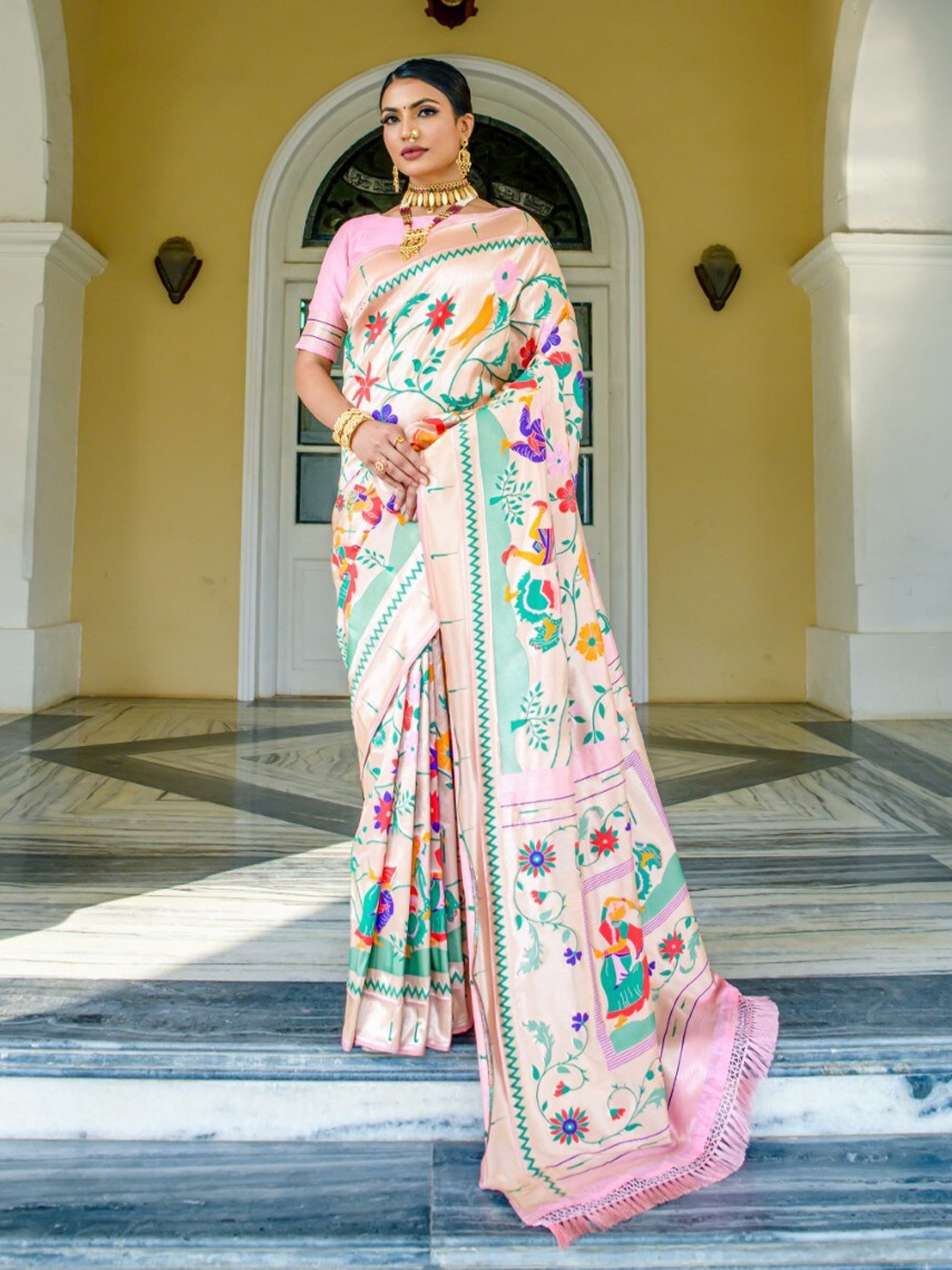 

VISHNU WEAVES Ethnic Motif Printed Zari Paithani Saree, Pink