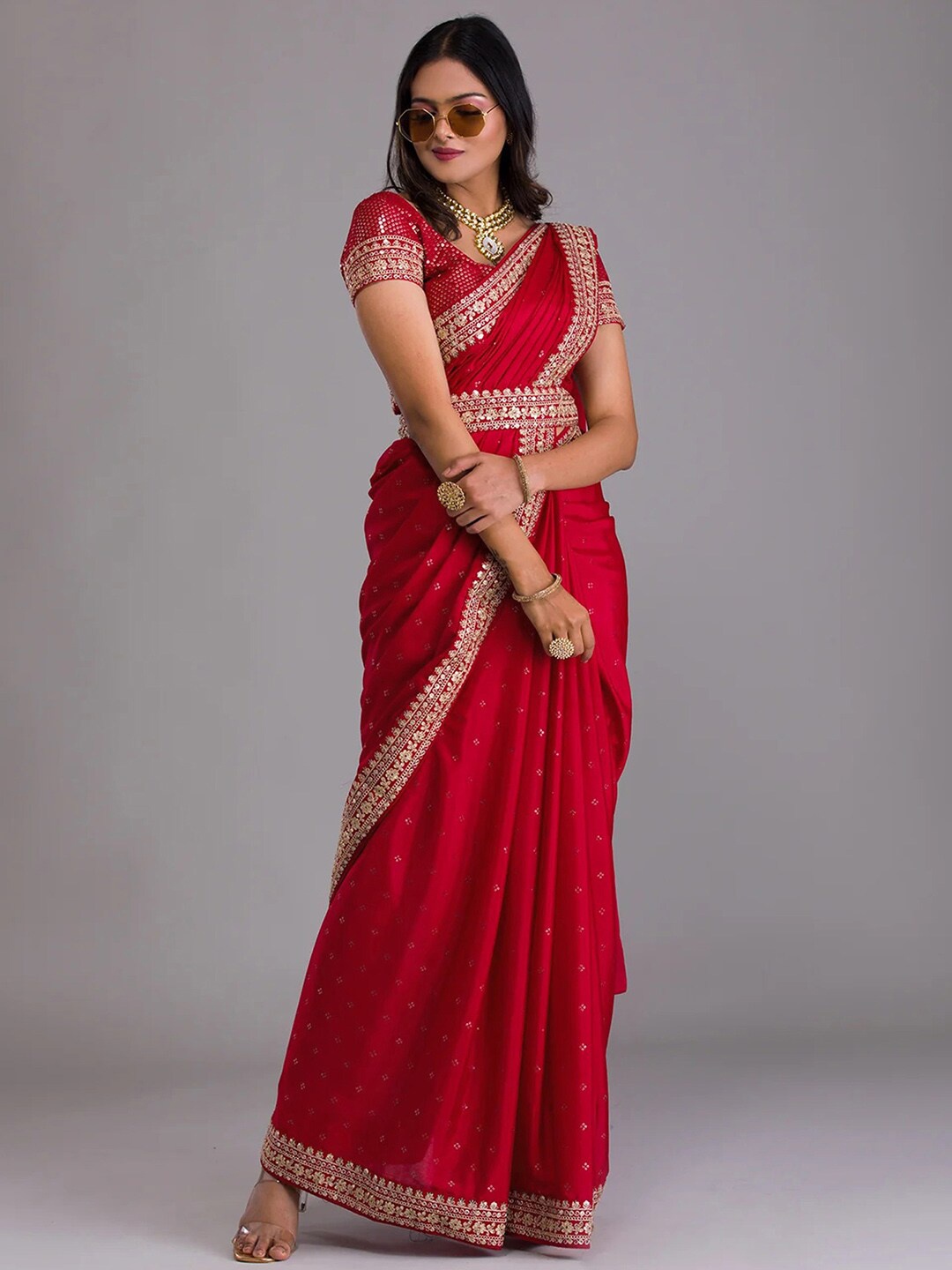 

Satrani Red & Gold-Toned Floral Sequinned Belted Saree